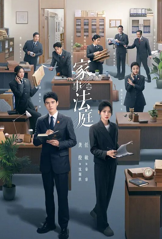 两名女大学生因为插队的问题在学校的公共食堂打了起来据说将双方奶罩都扯飞了一对二饼在空中晃荡了起来 - 月色视频